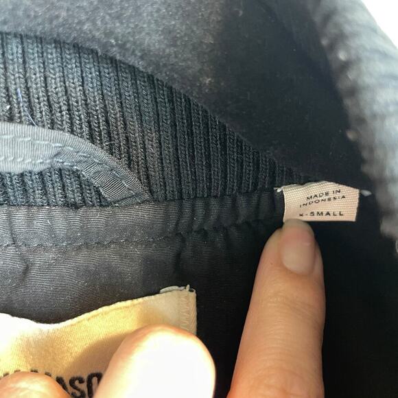 Buck Mason Storm Stopper Classic Weather Resistant Bomber Jacket Black Size XS - Picture 6 of 8